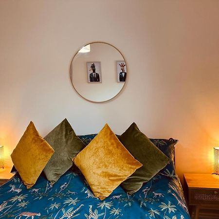 City Of Chester Award Winning Cottage -Pixie Terrace Chester Dış mekan fotoğraf